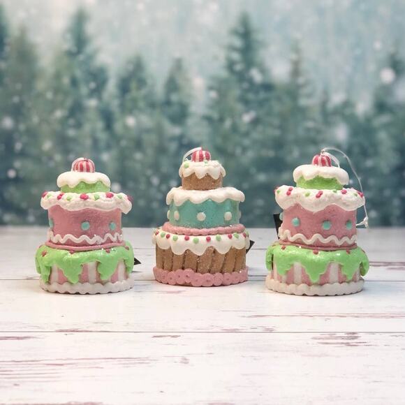 Set of 3 Mini Tiered Cakes Pastel Cake Ornaments New - Picture 1 of 5